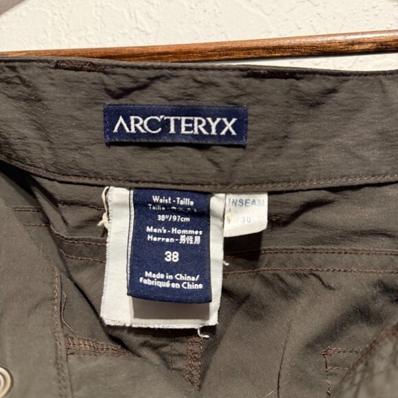 Arc'teryx Men’s Dark Olive Hiking Pants Size 38x30 Technical Outdoor Trail Cargo - Picture 6 of 14